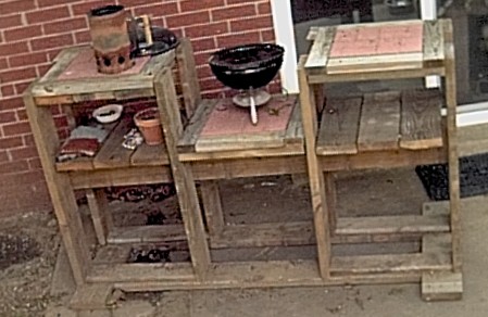 Bar-B-Q Table Front